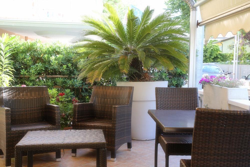 Hotel Elisir Rimini Exterior photo