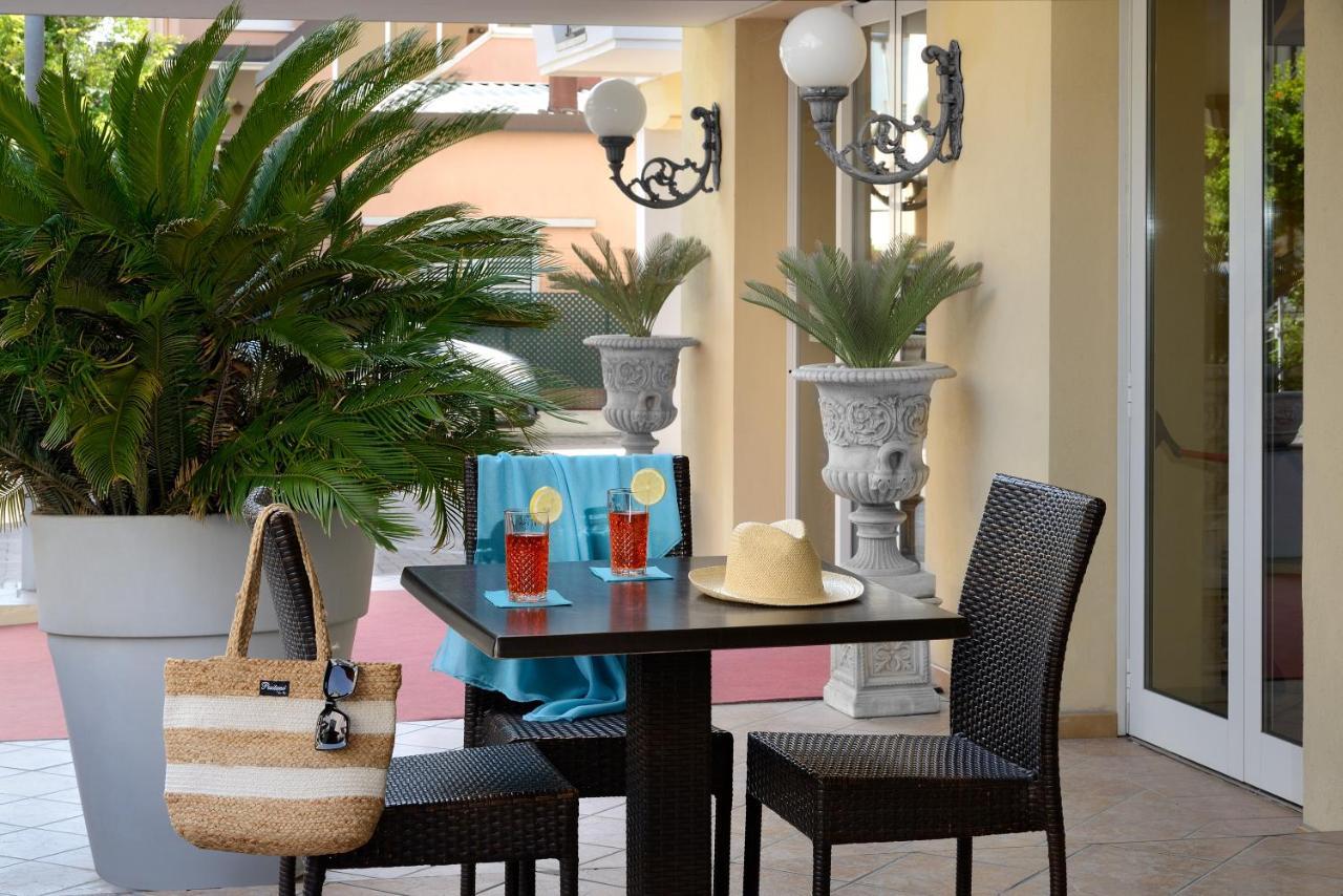 Hotel Elisir Rimini Exterior photo