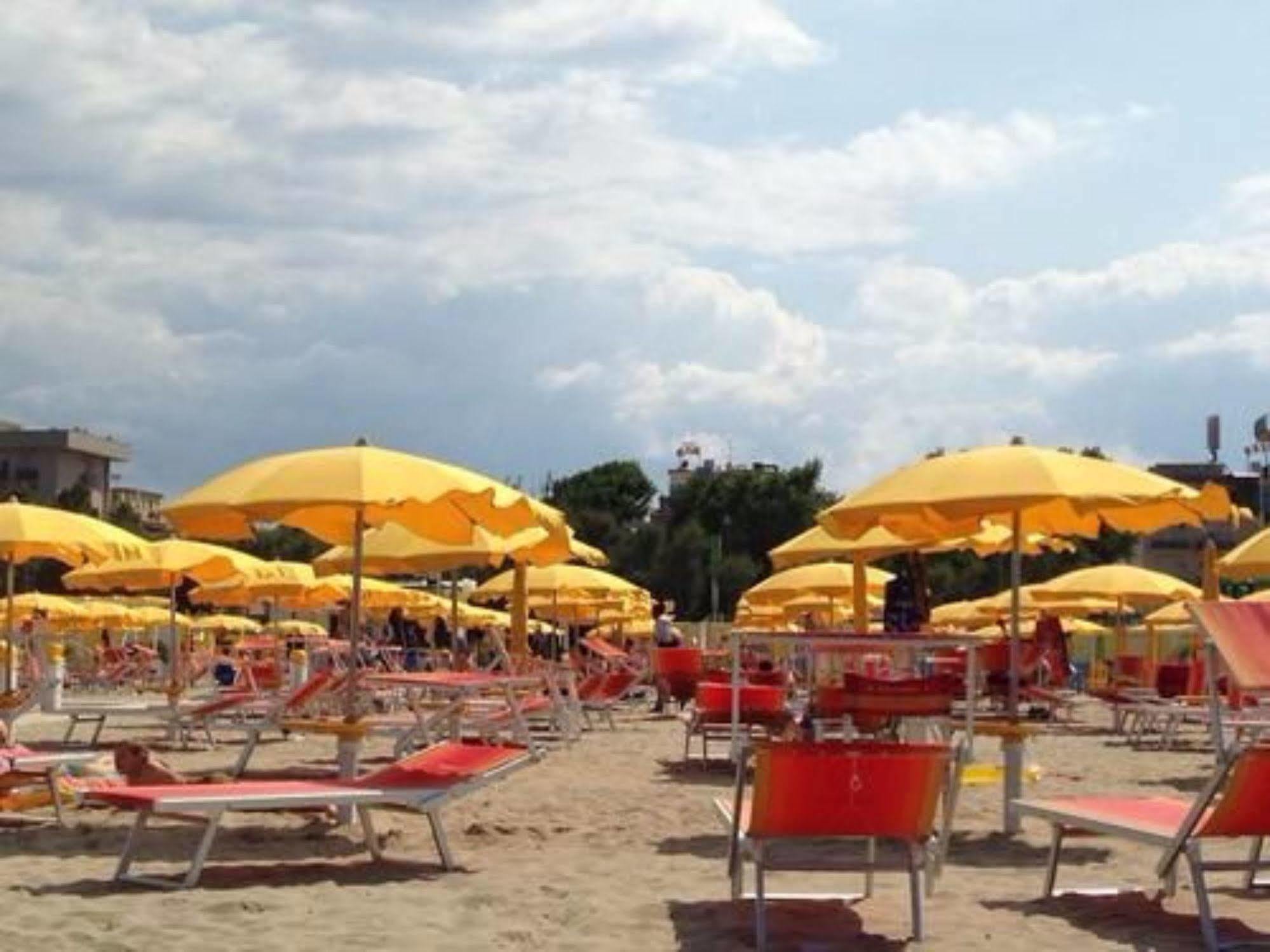 Hotel Elisir Rimini Exterior photo