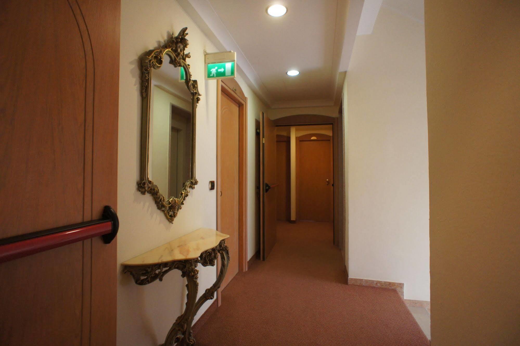 Hotel Elisir Rimini Exterior photo